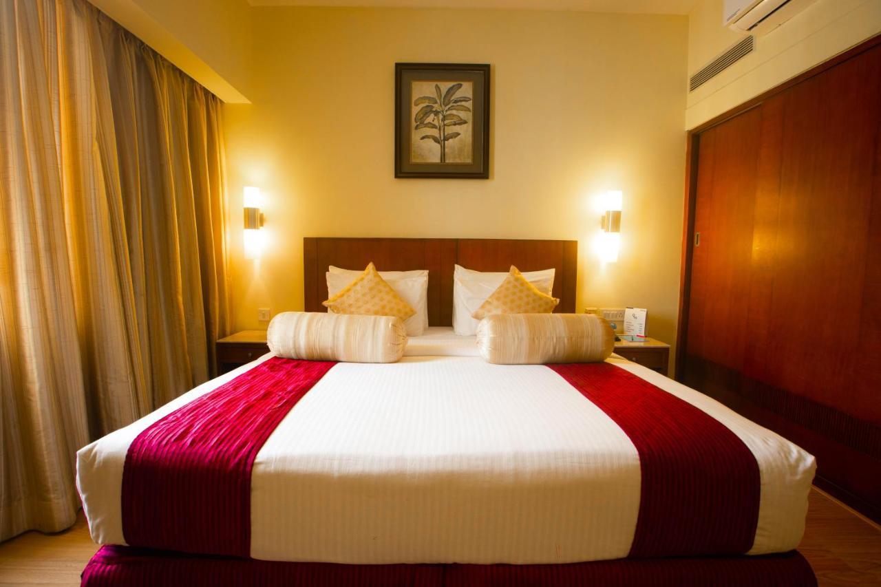 Evoma Hotel Бангалор Екстериор снимка