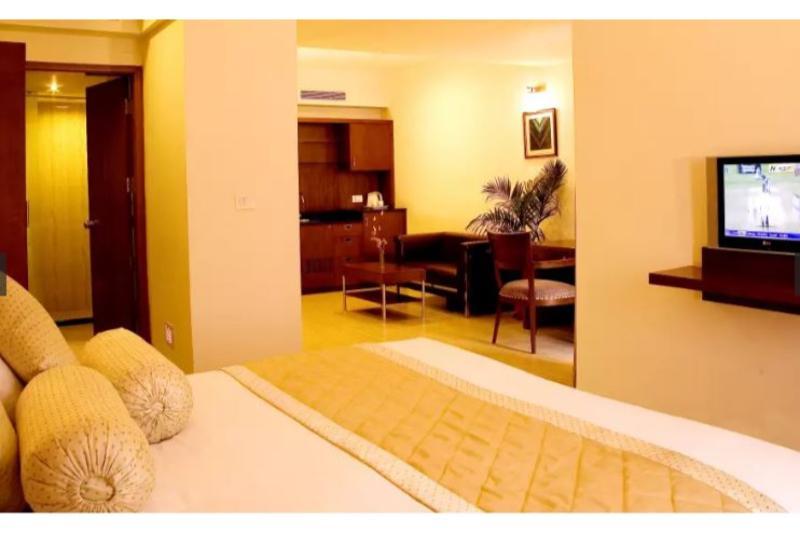 Evoma Hotel Бангалор Екстериор снимка